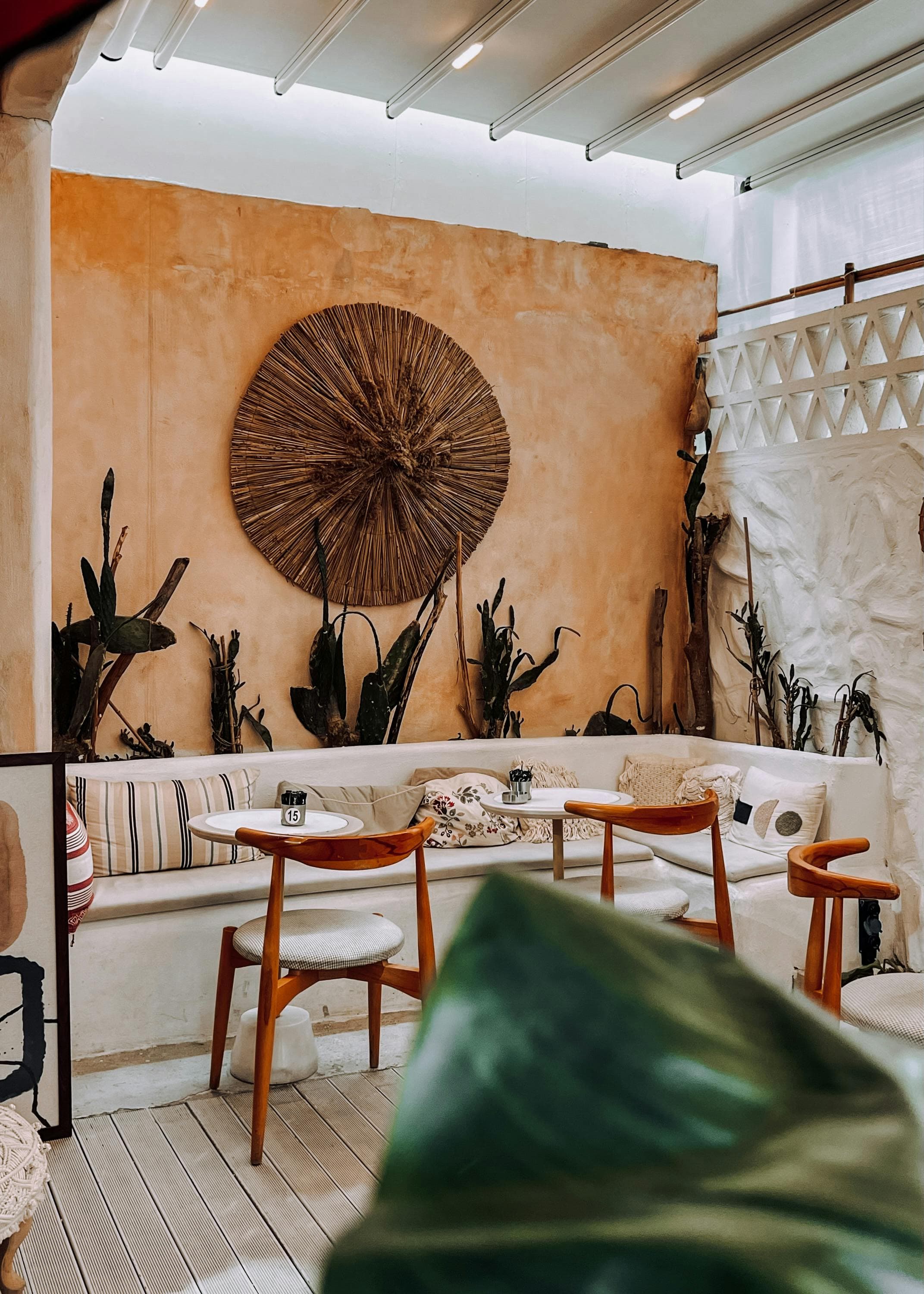 Installation and on-site styling